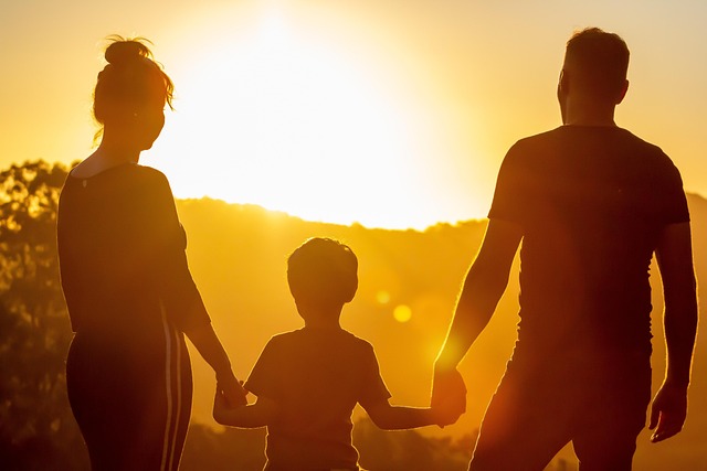El hijo favorito y la herencia: lo que realmente se puede dejar a uno y no a otro en España